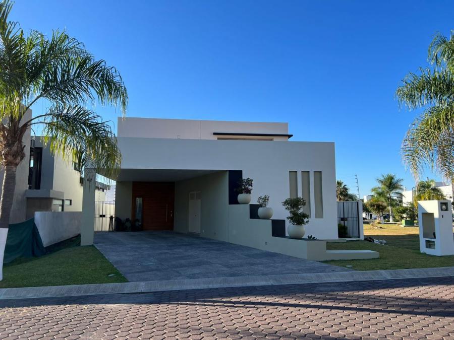 Foto Casa en Venta en Bosques de Santa Anita, Tlajomulco de Ziga, Jalisco - $ 9.850.000 - CAV332124 - BienesOnLine