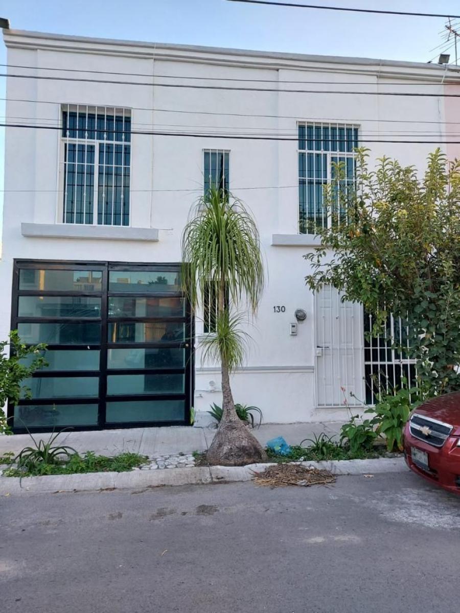 Foto Casa en Venta en MISION FUNDADORES, Santiago de Quertaro, Queretaro Arteaga - $ 1.500.000 - CAV322703 - BienesOnLine