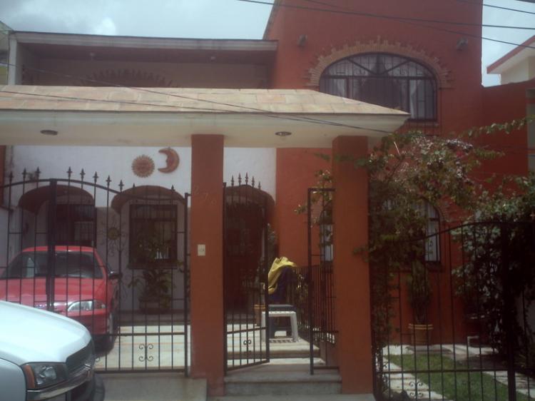 Foto Casa en Venta en Emiliano Zapata Sur, Xalapa-Enrquez, Veracruz - $ 1.800.000 - CAV14948 - BienesOnLine