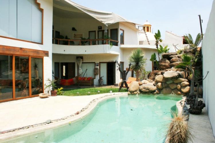 Home in Metric Way