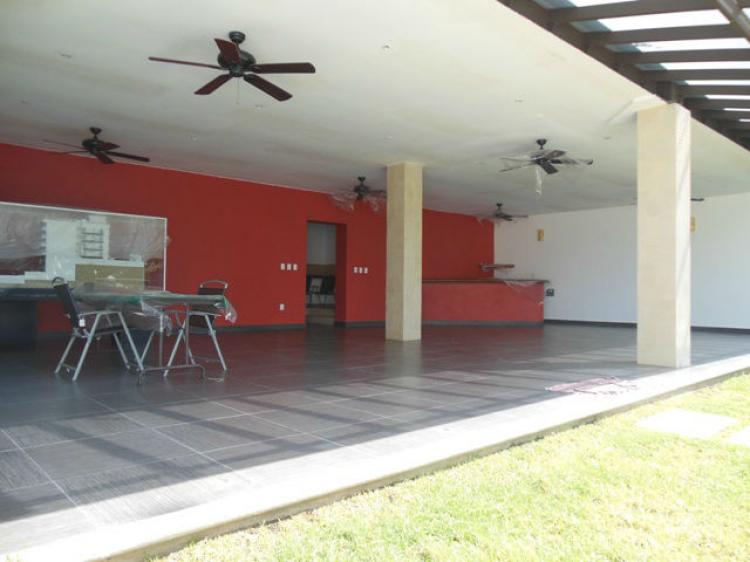 Home in Metric Way