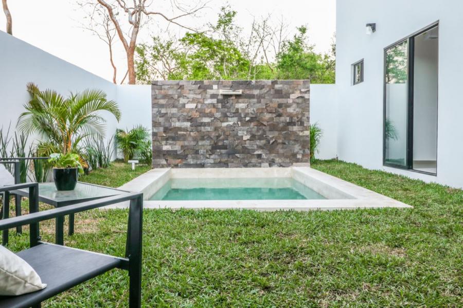 Foto Casa en Venta en PEDREGALES DE MISNEBALAM, Misne Balam, Yucatan - $ 1.710.000 - CAV352612 - BienesOnLine