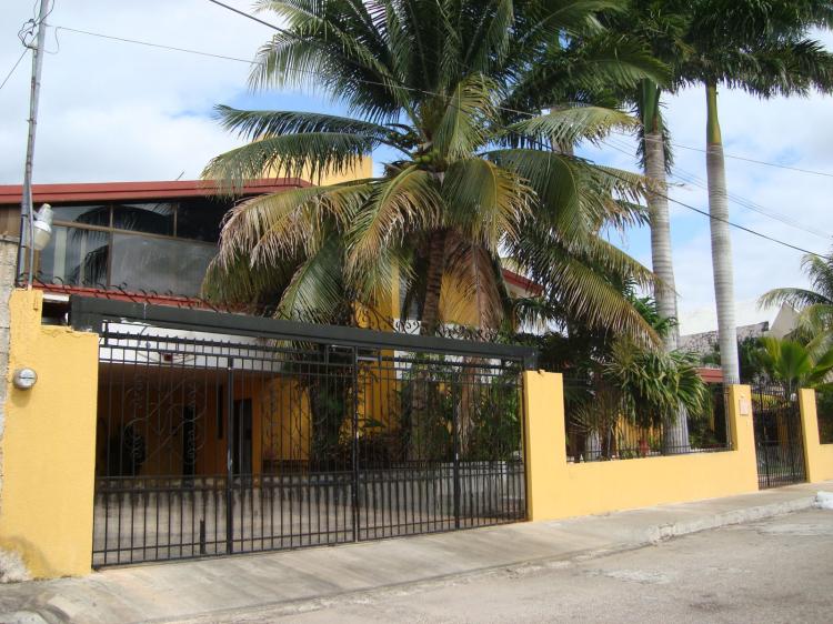 Foto Casa en Venta en VILLAS LA HACIENDA, Mrida, Yucatan - $ 4.200.000 - CAV40418 - BienesOnLine