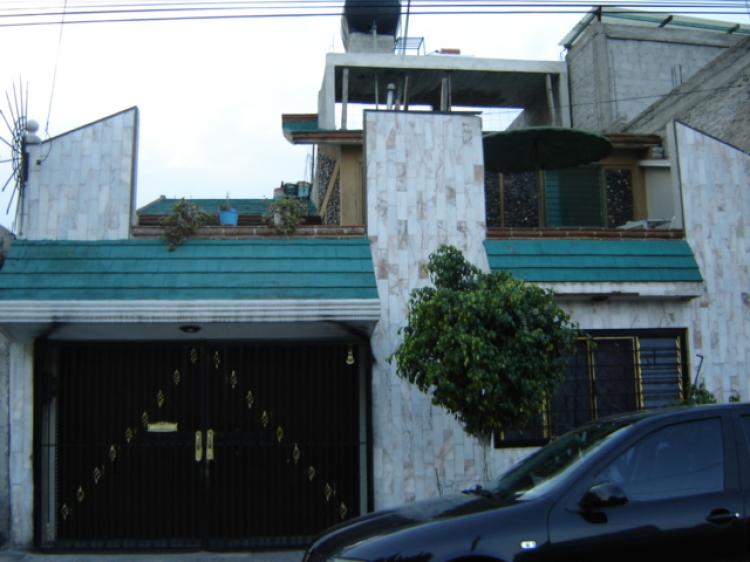 Foto Casa en Venta en Ecatepec, Ecatepec de Morelos, Mexico - $ 1.200.000 - CAV906 - BienesOnLine