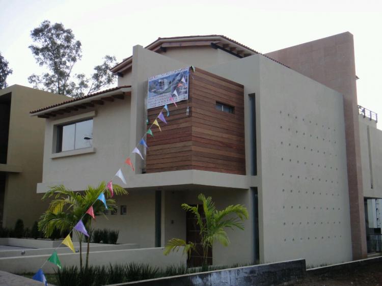 Foto Casa en Venta en Club de Golf Altozano, Morelia, Michoacan de Ocampo - $ 4.450.000 - CAV30212 - BienesOnLine