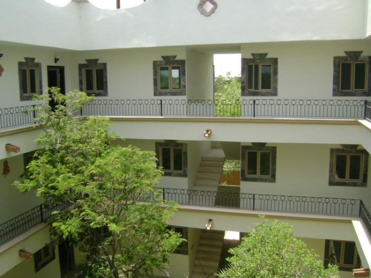Home in Metric Way