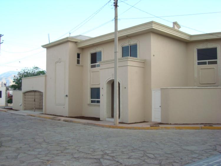 Foto Casa en Venta en Las Huertas, Saltillo, Coahuila de Zaragoza - $ 1.700.000 - CAV11327 - BienesOnLine