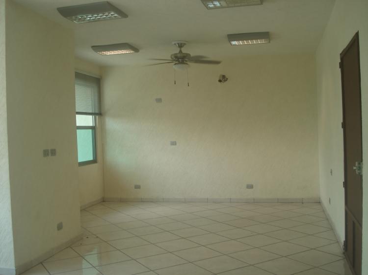 Foto Local en Renta en Villahermosa, Tabasco - $ 3.500 - LOR30732 - BienesOnLine