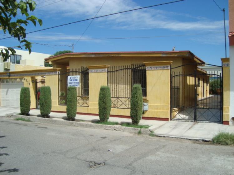 Foto Casa en Venta en Col. El Colegio, Jurez, Chihuahua - U$D 100.000 - CAV27415 - BienesOnLine