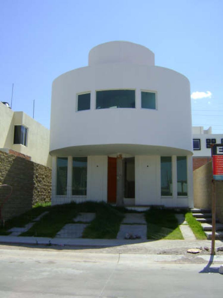 Foto Casa en Venta en Fraccionamiento Villamagna, San Luis Potos, San Luis Potosi - $ 1.999.000 - CAV6736 - BienesOnLine