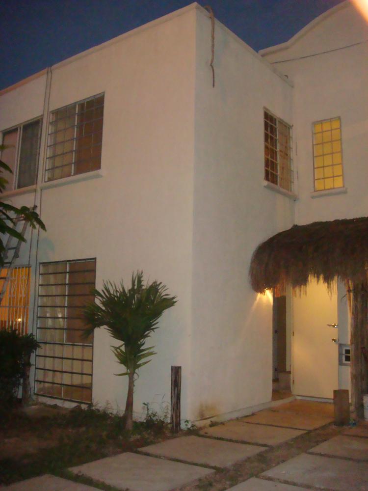 Foto Casa en Venta en Balam Tun, Playa del Carmen, Quintana Roo - $ 590.000 - CAV11609 - BienesOnLine