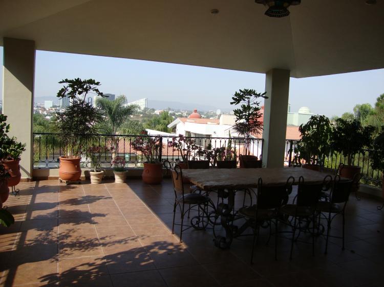 Foto Casa en Venta en Villa Coral, Zapopan, Jalisco - $ 13.000.000 - CAV40627 - BienesOnLine
