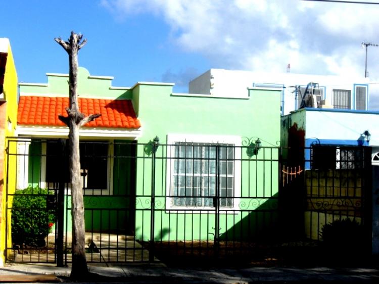 Foto Casa en Venta en region 93, Cancun, Quintana Roo - $ 550.000 - CAV14663 - BienesOnLine