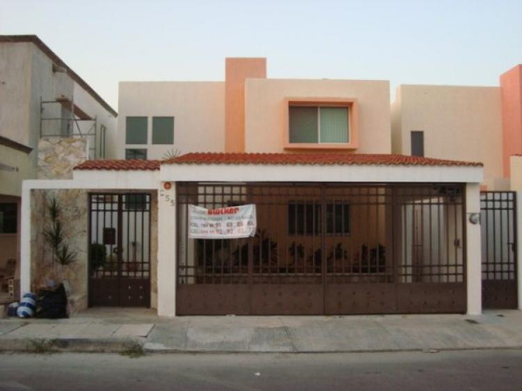 Casa en Venta en Altabrisa, Mérida, Yucatan - $  - CAV27261 -  BienesOnLine
