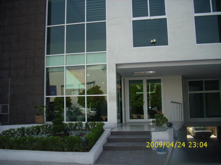 Home in Metric Way