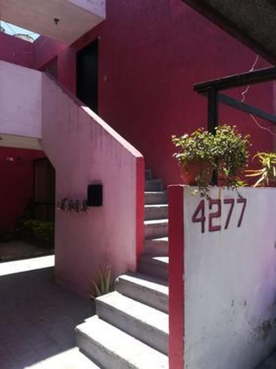 Foto Casa en Venta en ARBOLEDAS, Zapopan, Jalisco - $ 932.000 - CAV306829 - BienesOnLine