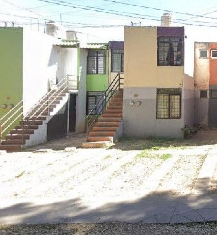 Foto Casa en Venta en JARDINES DEL VALLE, Zapopan, Jalisco - $ 995.000 - CAV306936 - BienesOnLine
