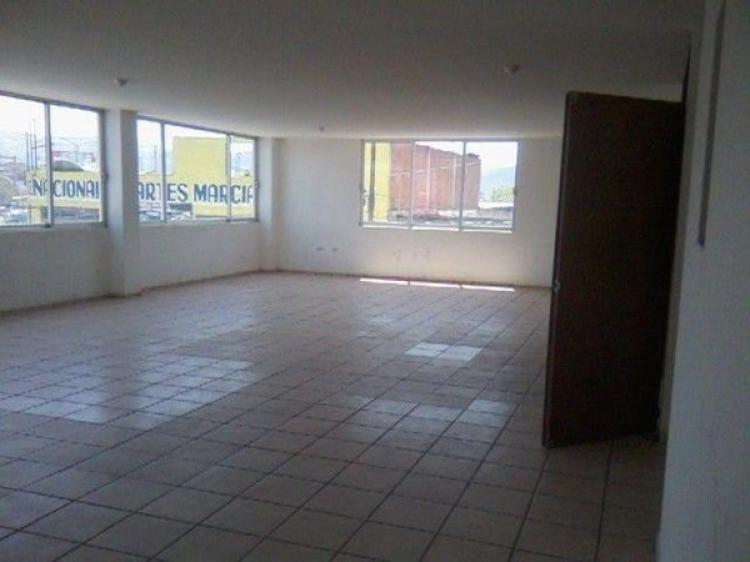 Foto Edificio en Renta en SALIDA CHARO, Morelia, Michoacan de Ocampo - $ 18.000 - EDR146350 - BienesOnLine