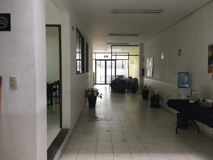 Foto Edificio en Renta en AVENIDA CAMELINAS, Morelia, Michoacan de Ocampo - $ 120.000 - EDR214915 - BienesOnLine