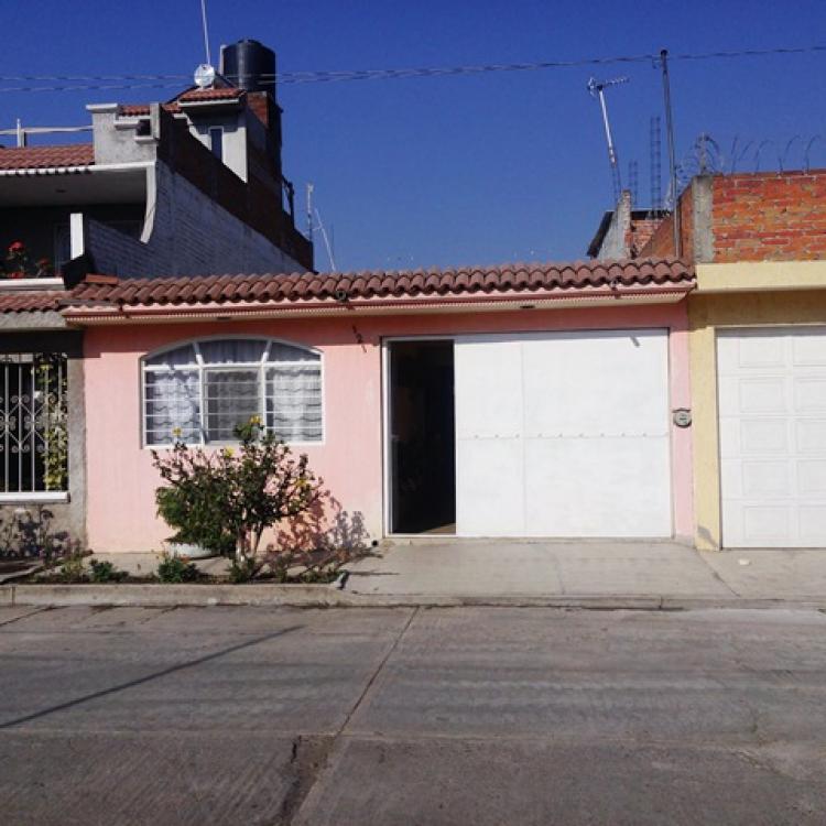 Foto Casa en Venta en 3 DE AGOSTO, Morelia, Michoacan de Ocampo - $ 720.000 - CAV226556 - BienesOnLine