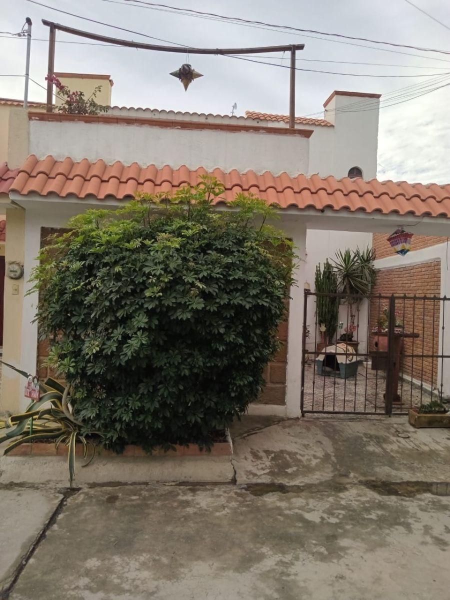 Foto Casa en Venta en huerta real, San Luis Potos, San Luis Potosi - $ 2.100.000 - CAV349215 - BienesOnLine