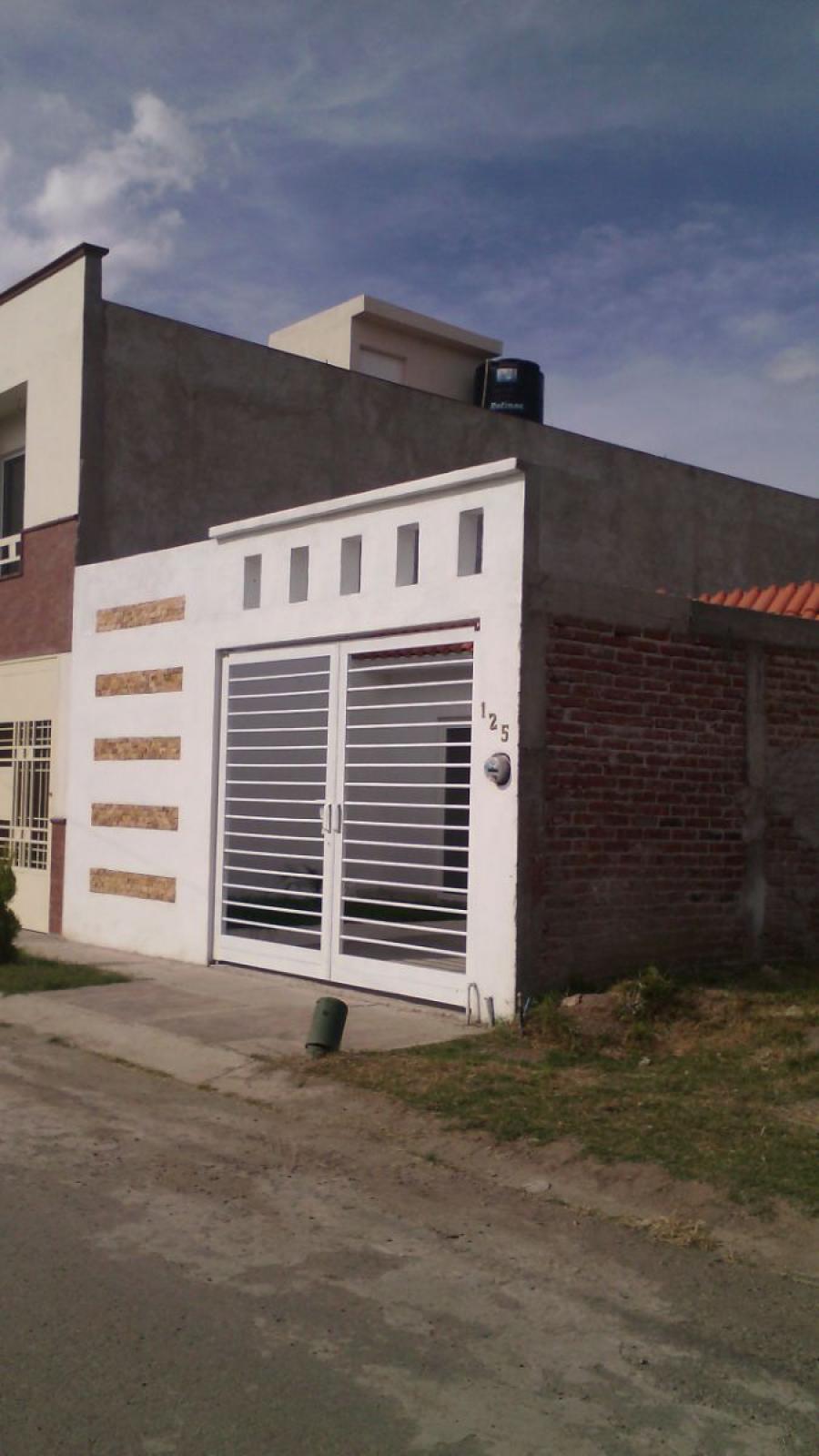 Foto Casa en Venta en CONDADO LA PILA, Silao, Guanajuato - $ 890.000 - CAV305759 - BienesOnLine