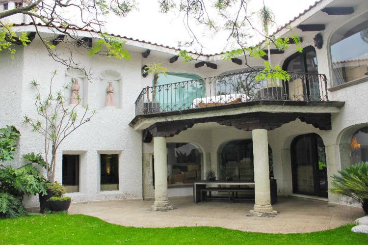 Foto Casa en Venta en Bosques de las Lomas, Miguel Hidalgo, Distrito Federal - $ 58.300.000 - CAV188184 - BienesOnLine