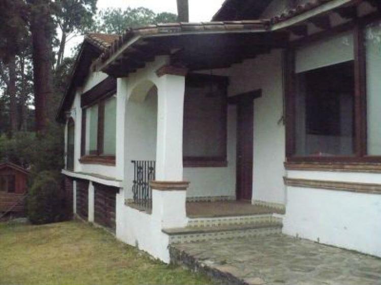 Foto Casa en Venta en Valle de Bravo, Mexico - $ 3.350.000 - CAV145125 - BienesOnLine