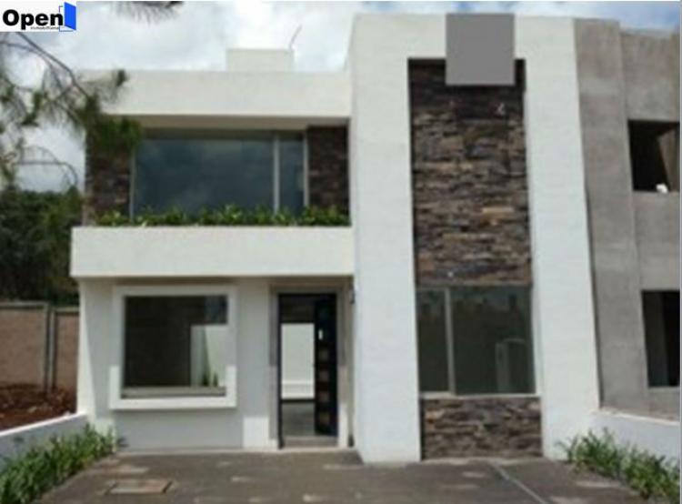 Foto Casa en Venta en El Pinar Altozano, Morelia, Michoacan de Ocampo - $ 2.250.000 - CAV192657 - BienesOnLine