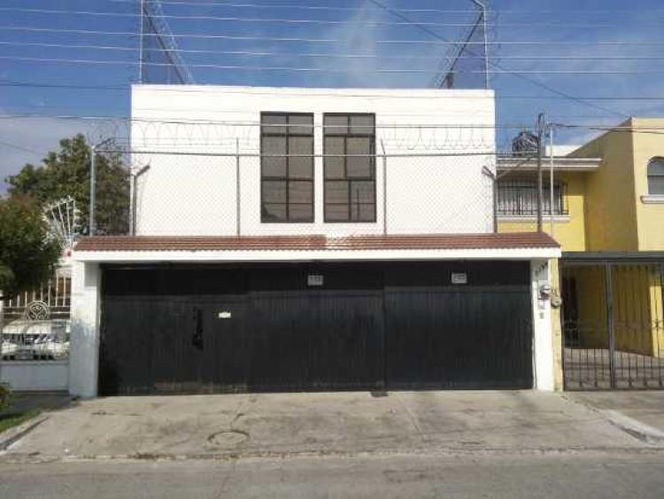 Foto Casa en Venta en Loma Bonita Residencial, Zapopan, Jalisco - $ 3.500.000 - CAV117171 - BienesOnLine