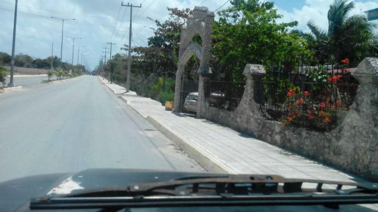 Foto Terreno en Venta en camino a rancho viejo o avenida gaston alegre, Isla Mujeres, Quintana Roo - $ 350.000 - TEV121923 - BienesOnLine