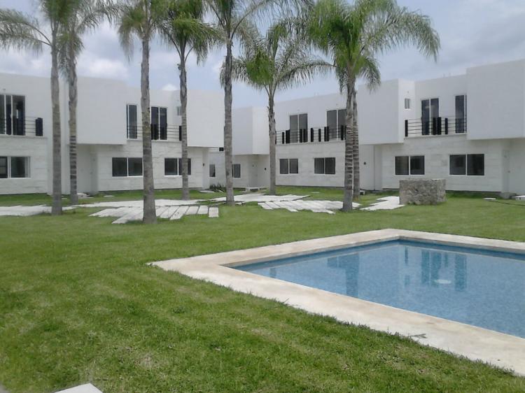 Foto Casa en Venta en Oacalco, Morelos - $ 865.000 - CAV131557 - BienesOnLine