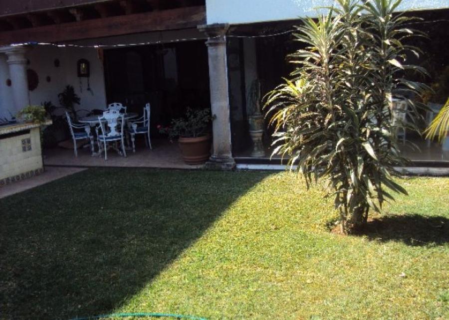 Foto Casa en Venta en Fraccionamiento San Jeronimo Ahuatepec, Cuernavaca, Morelos - $ 3.900.000 - CAV253632 - BienesOnLine