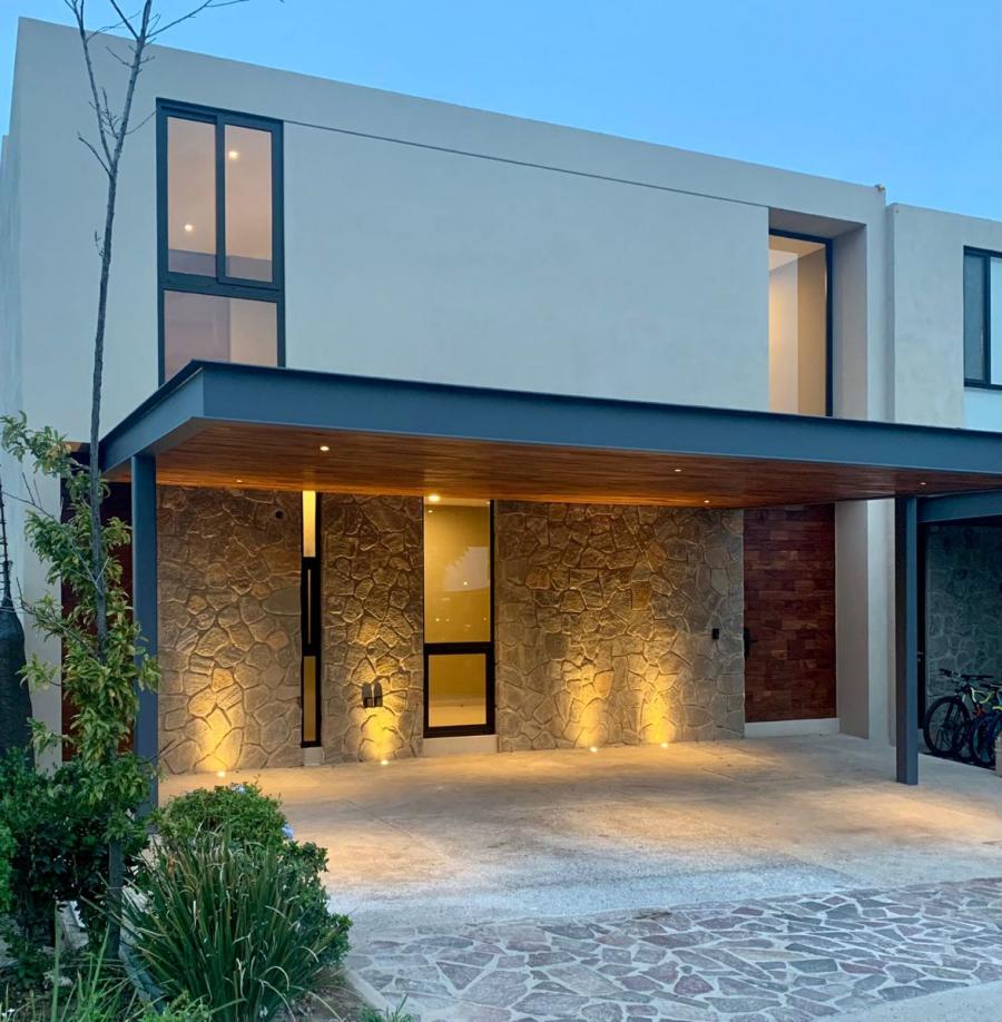 Home in Metric Way