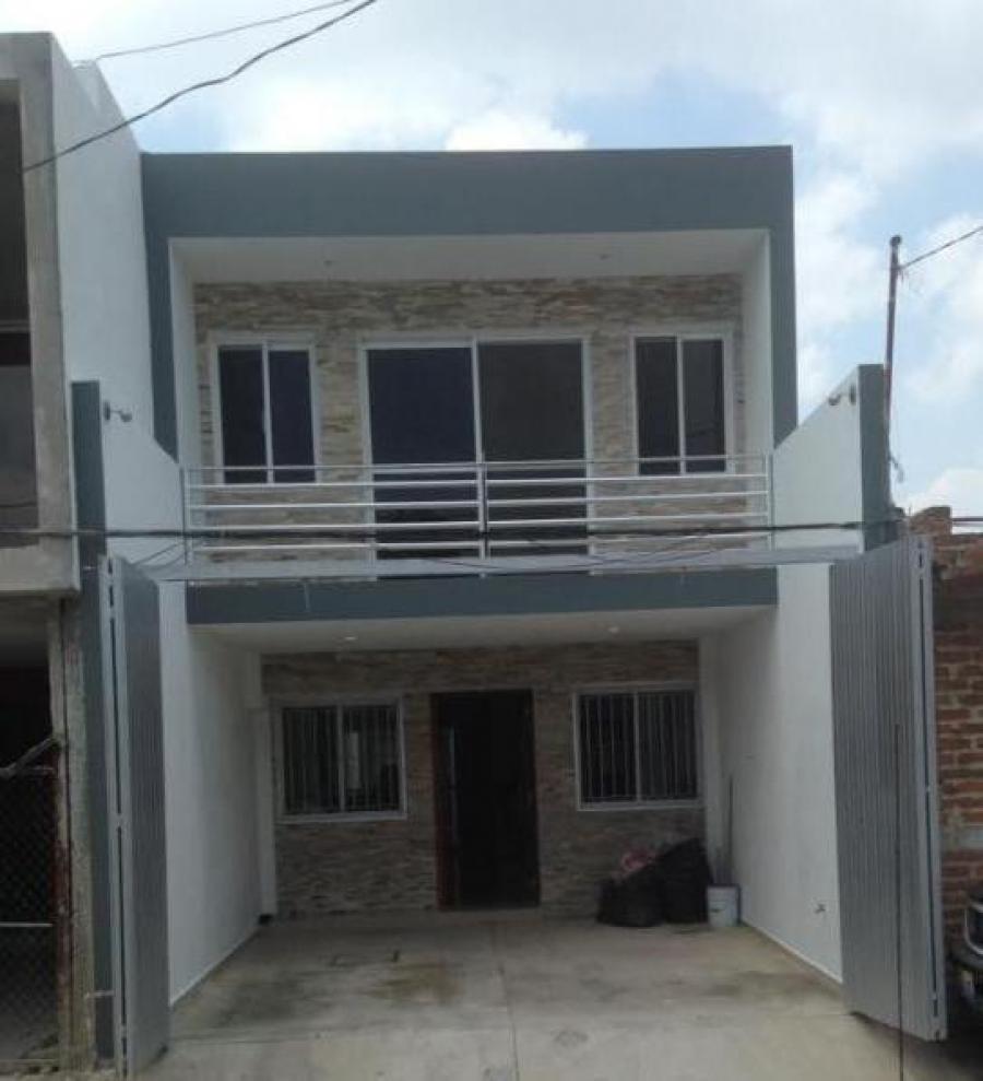 Foto Casa en Venta en Lomas de Santa Mara, Tlaquepaque, Jalisco - $ 1.600.000 - CAV285711 - BienesOnLine