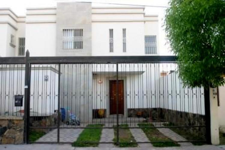 Foto Casa en Venta en MAGISTERIO, Saltillo, Coahuila de Zaragoza - $ 950.000 - CAV37015 - BienesOnLine