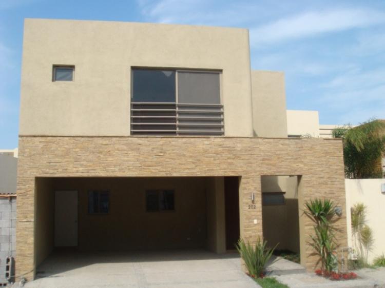 Foto Casa en Venta en CUMBRES ELITE SEC. HACIENDA, Monterrey, Nuevo Leon - $ 1.850.000 - CAV10861 - BienesOnLine