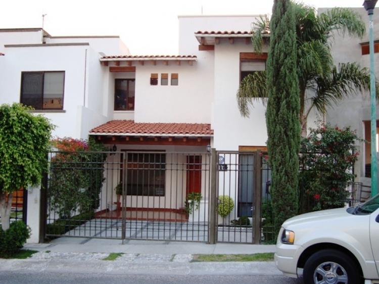 Casa en Venta en Arboledas del parque, Santiago de Querétaro, Queretaro  Arteaga - $  - CAV21598 - BienesOnLine