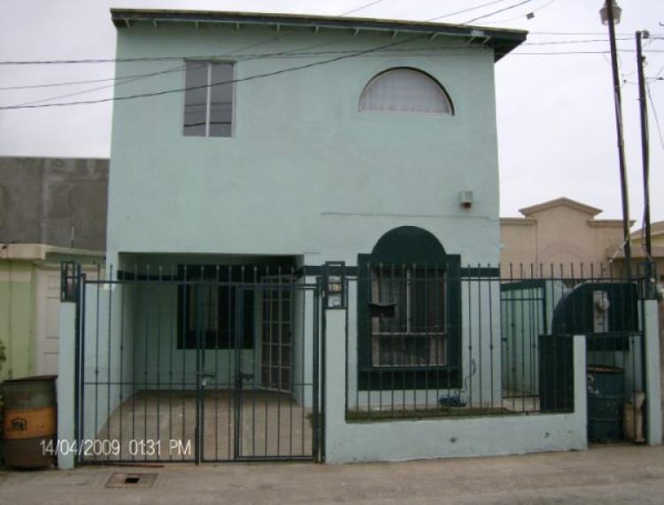 Foto Casa en Venta en VILLA DEL REAL, Ensenada, Baja California - $ 730.000 - CAV25785 - BienesOnLine