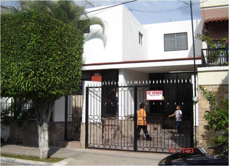 Foto Casa en Venta en Independencia/Estadio, Guadalajara, Jalisco - $ 1.850.000 - CAV44603 - BienesOnLine