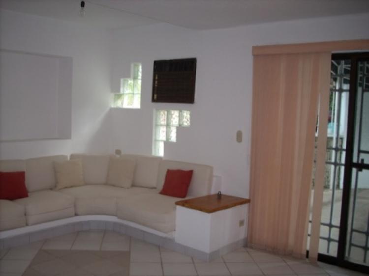 Foto Casa en Renta en sm 44, calle ocaso, Cancn, Quintana Roo - $ 11.500.000 - CAR12754 - BienesOnLine