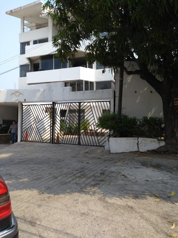 Foto Penthouse en Venta en Acapulco de Jurez, Guerrero - $ 2.200.000 - PEV231258 - BienesOnLine