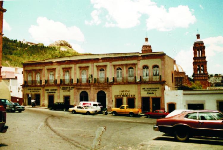 Foto Oficina en Renta en Centro, Zacatecas, Zacatecas - $ 6.500 - OFR18381 - BienesOnLine