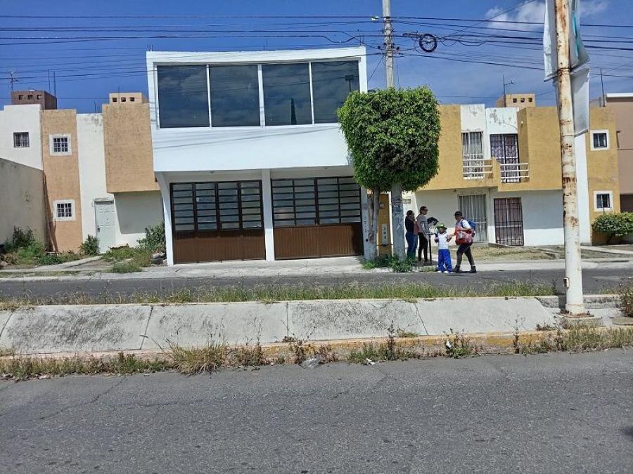 Home in Metric Way