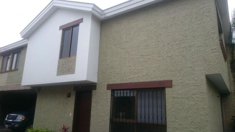 Foto Casa en Venta en v. valle, Guadalajara, Jalisco - $ 2.300.000 - CAV136211 - BienesOnLine