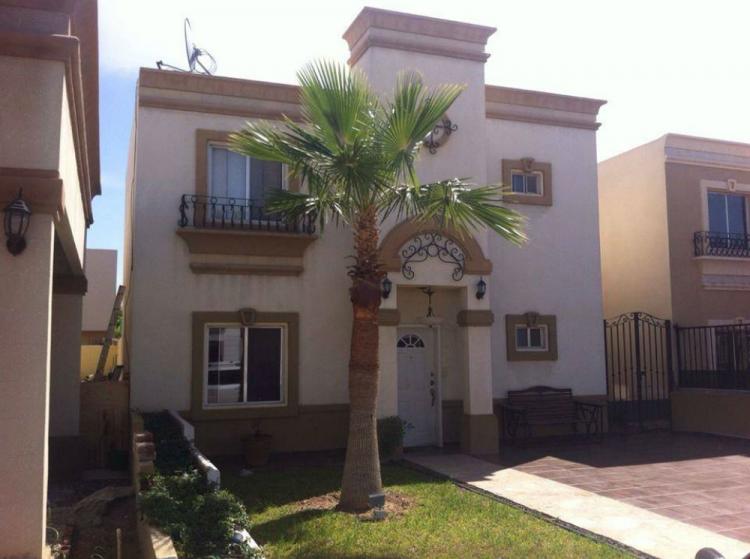 Foto Casa en Venta en Residencial Casa Maya II, Mexicali, Baja California - $ 1.750.000 - CAV148117 - BienesOnLine