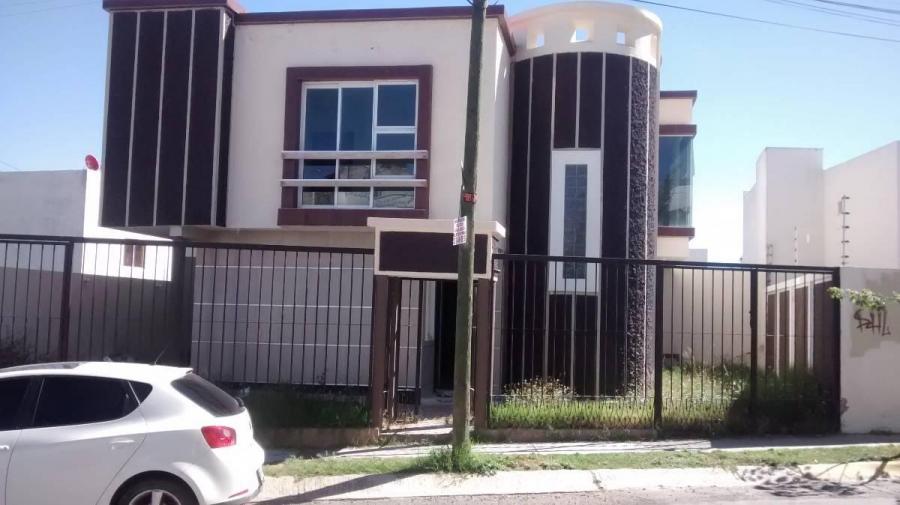 Foto Casa en Venta en El Fortin, Zapopan, Jalisco - $ 3.200.000 - CAV269738 - BienesOnLine