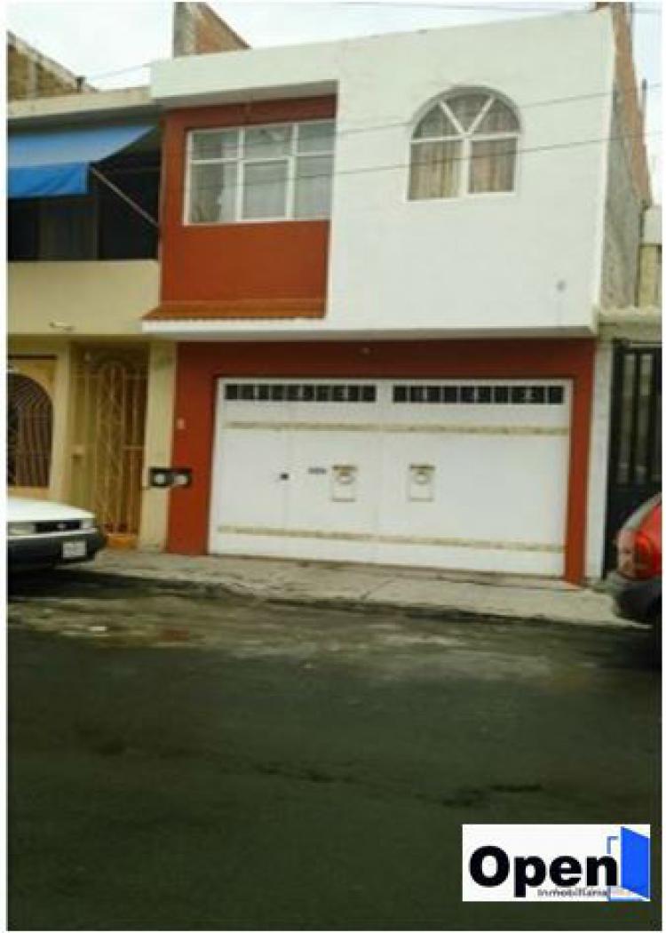 Foto Casa en Venta en Villas del Real, Morelia, Michoacan de Ocampo - $ 900.000 - CAV188420 - BienesOnLine