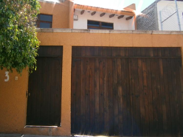 Foto Casa en Venta en COL. PASEO DE LAS LOMAS, Morelia, Michoacan de Ocampo - $ 1.480.000 - CAV167362 - BienesOnLine