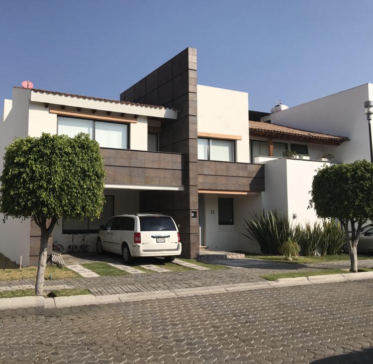 Home in Metric Way
